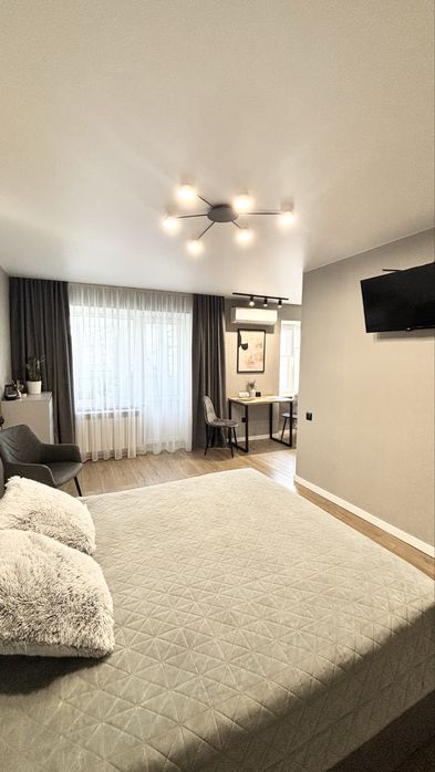 Подобова оренда в центрі. вул. Київська, 59