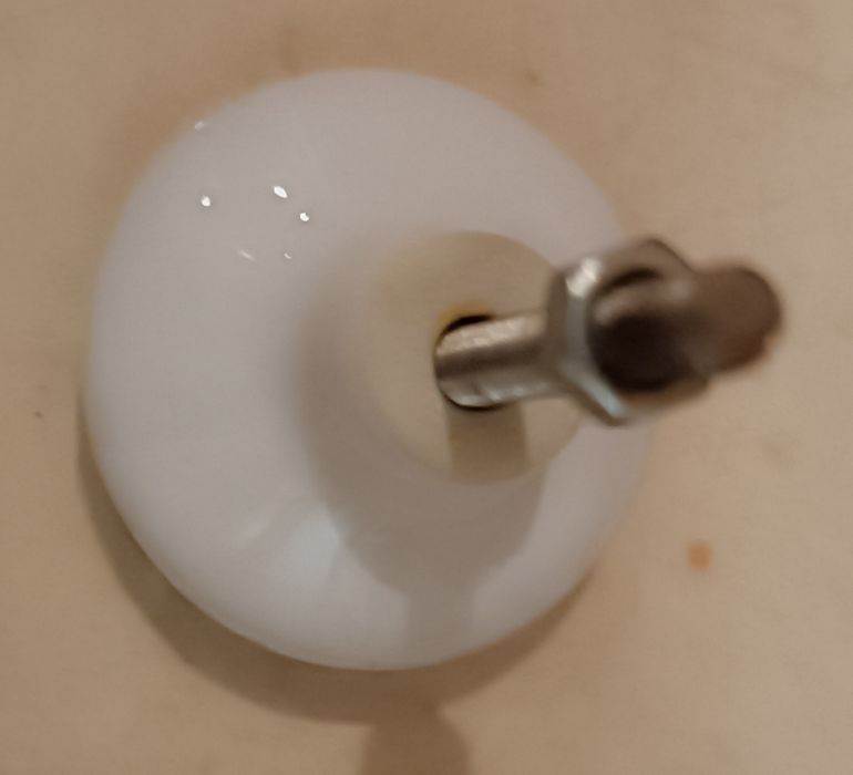 8 puxadores de louça