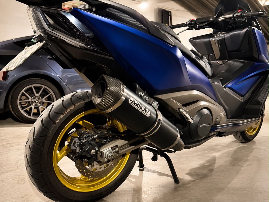 Kymco Ak550 ler descricão