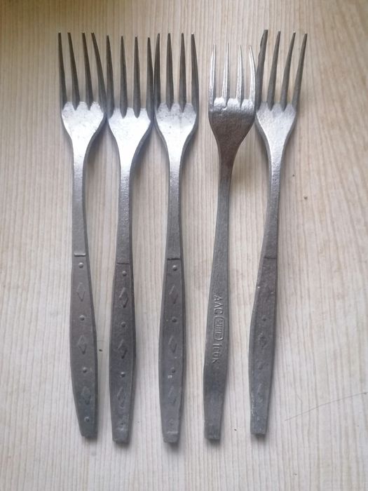Вилки алюмінієві