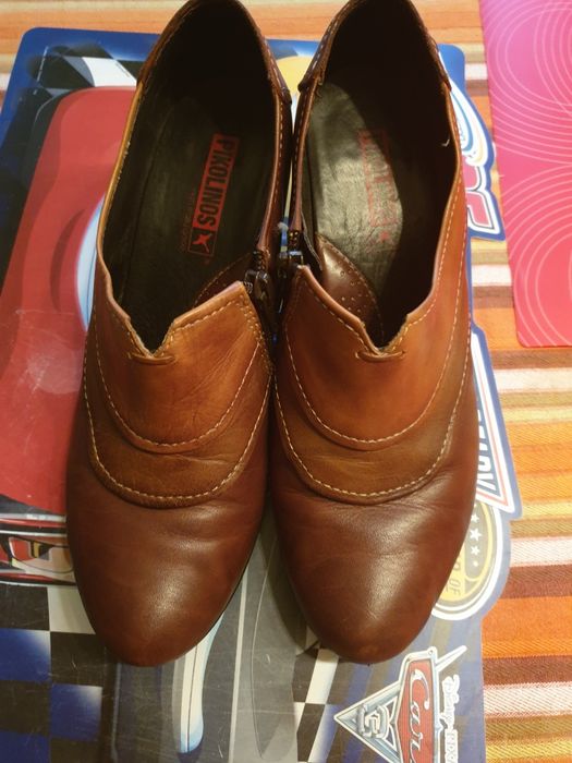 Buty Pikolonos 38