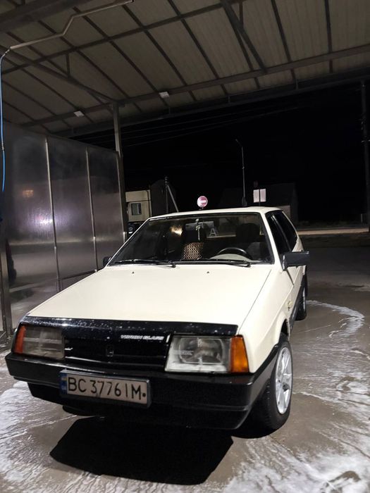 продам ВАЗ 2109.
