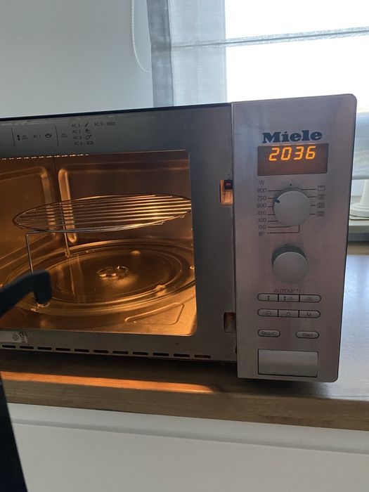 Mirofalowka Miele wolnostojaca