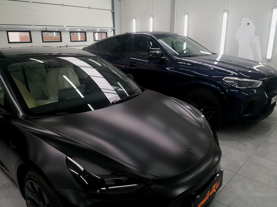 Zmiana koloru auta, Oklejanie samochodów, przyciemnianie szyb