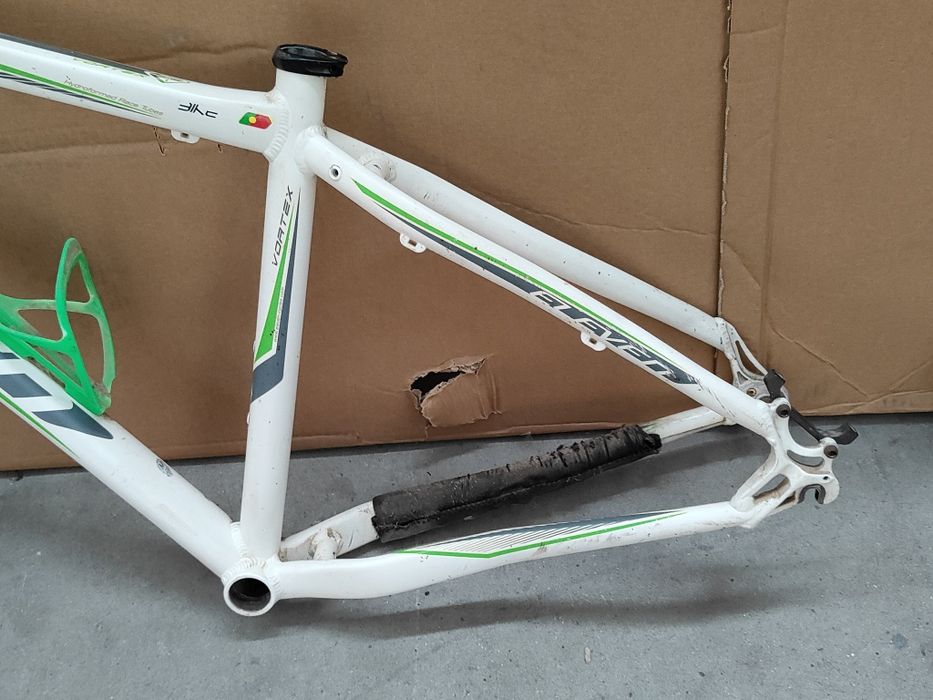 Quadro Eleven alumínio 29er