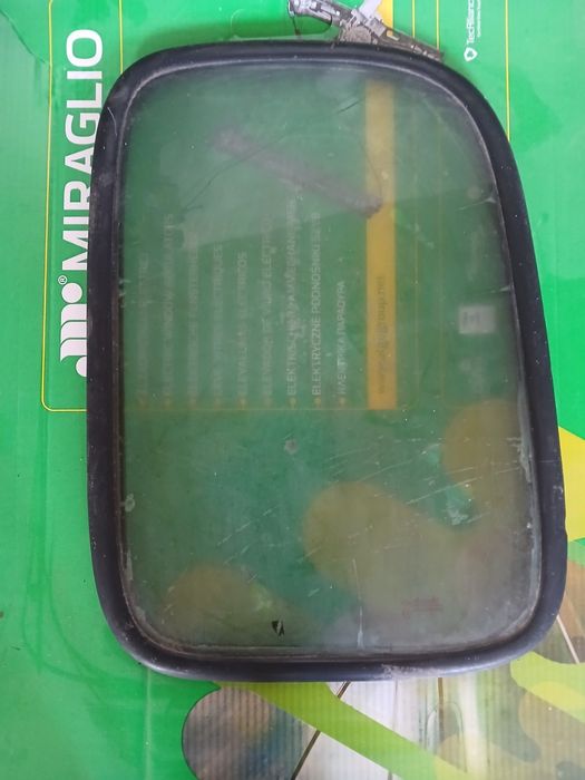 Скло заднє рено Кенго .