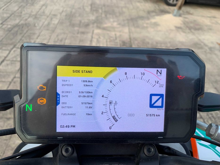 Ktm Doque 125. Revisão. Pneus novos