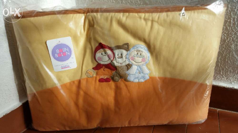 Protector Berço Novo Bolin Bolon colecção Conto 60x120 cm