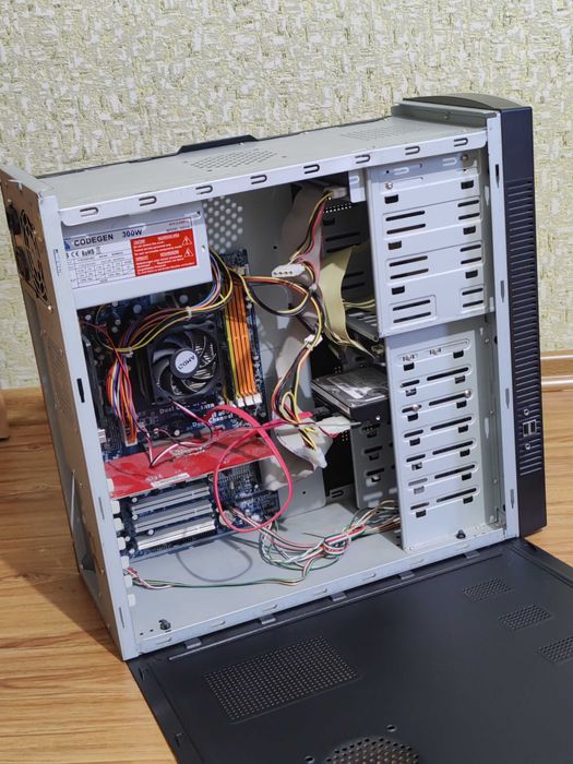 Компютер системний блок