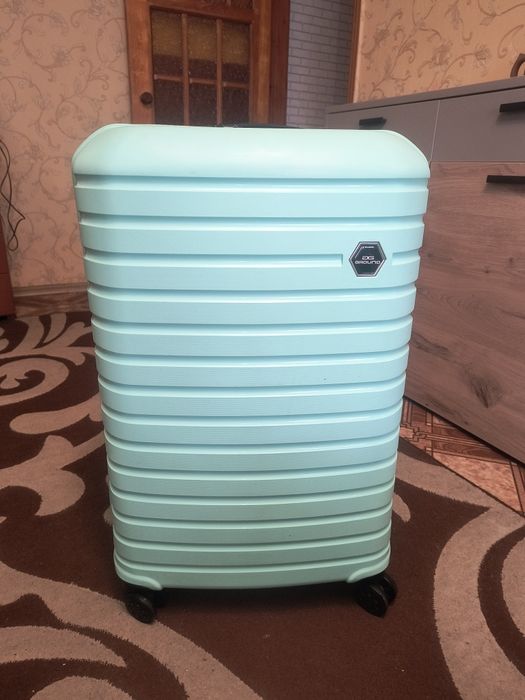 Чемодан, валіза велика