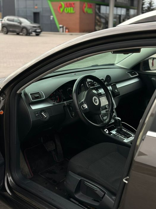 Volkswagen Passat b7