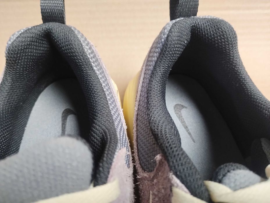 buty sportowe sneakersy 38,5 Nike Tech hera idealny stan