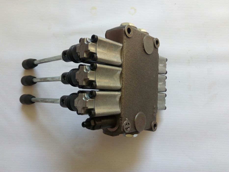 Hydrauliczny zawór monoblokowy 3/8 3 sekcje zawór hydrauliczny maszyny