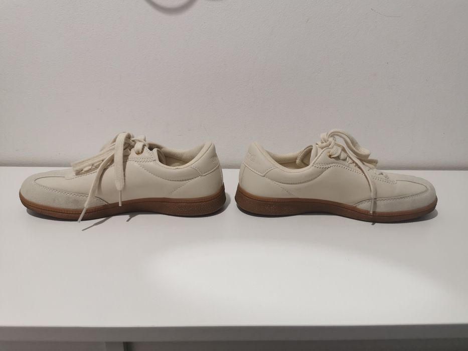 Beżowe buty sportowe sprandi