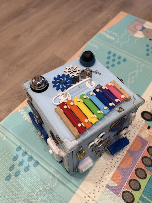 Бізікуб великий  для хлопчика