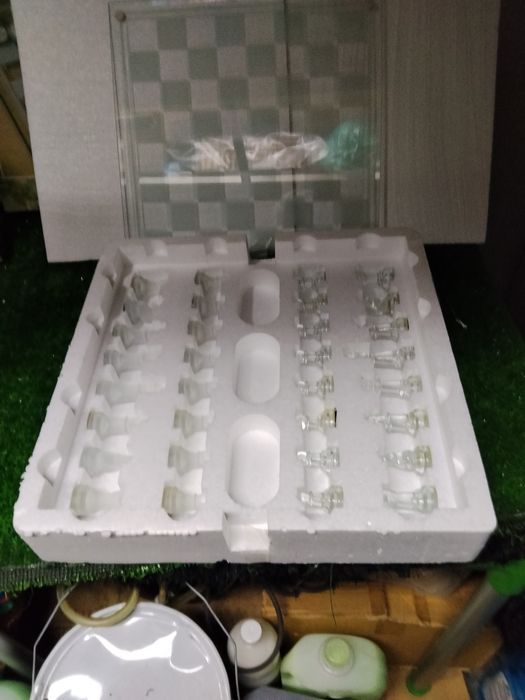 Vendo jogo de xadrez original.