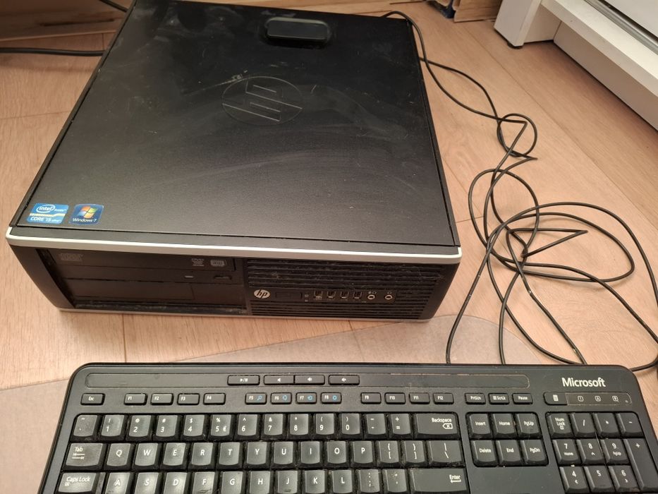Komputer stacjonarny HP8200 desktop SFF I5 8gb 500gb hdd