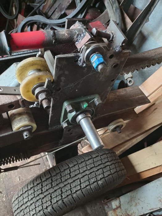 Дровокол реечноредукторний