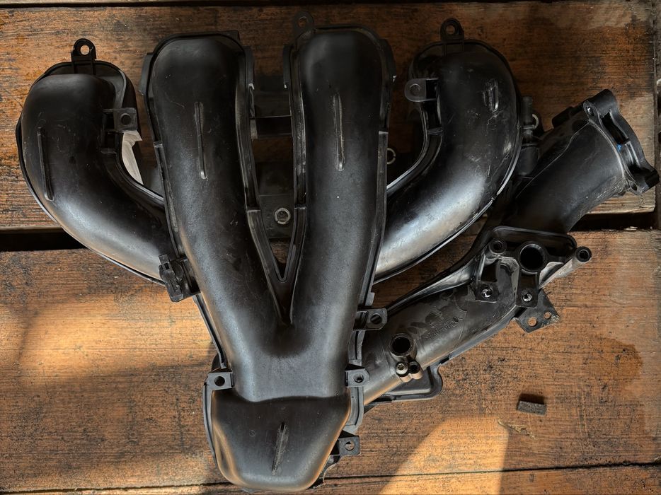 Впускной коллектор Форд Фьюжн Ford Fusion, ford fusion hybrid