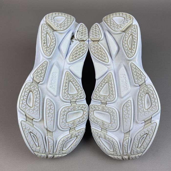 р.40 Оригінал! Hoka Bondi 8 колір білий Кросівки для бігу/залу