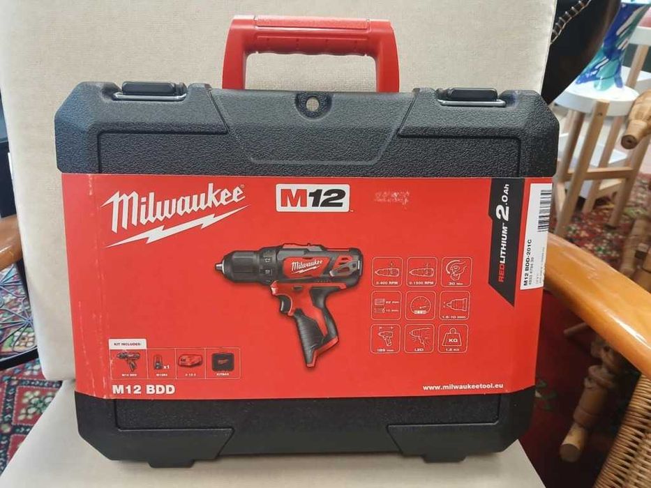 Wkrętarka Milwaukee M12