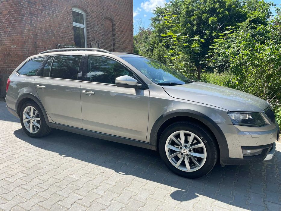 Skoda Octavia Scout 2.0 TDI 2016; 4x4 DSG 184 KM | Bogate wyposażenie | Faktura VAT 23%