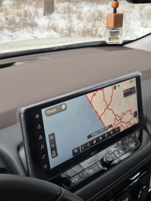 Nissan X-Trail білий перламутр 2023