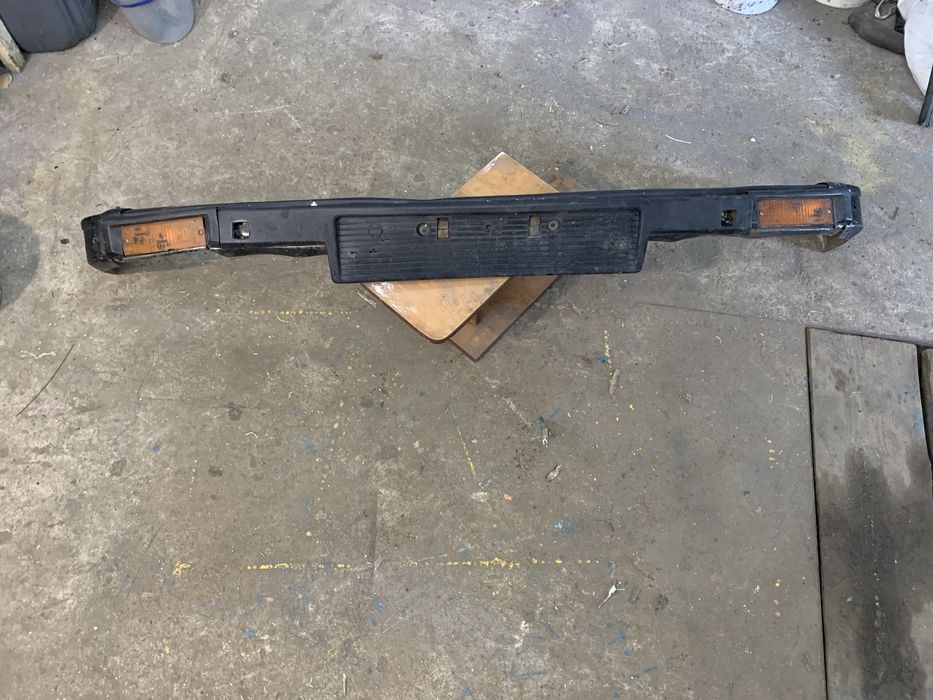 Продам бампер бмв е 30