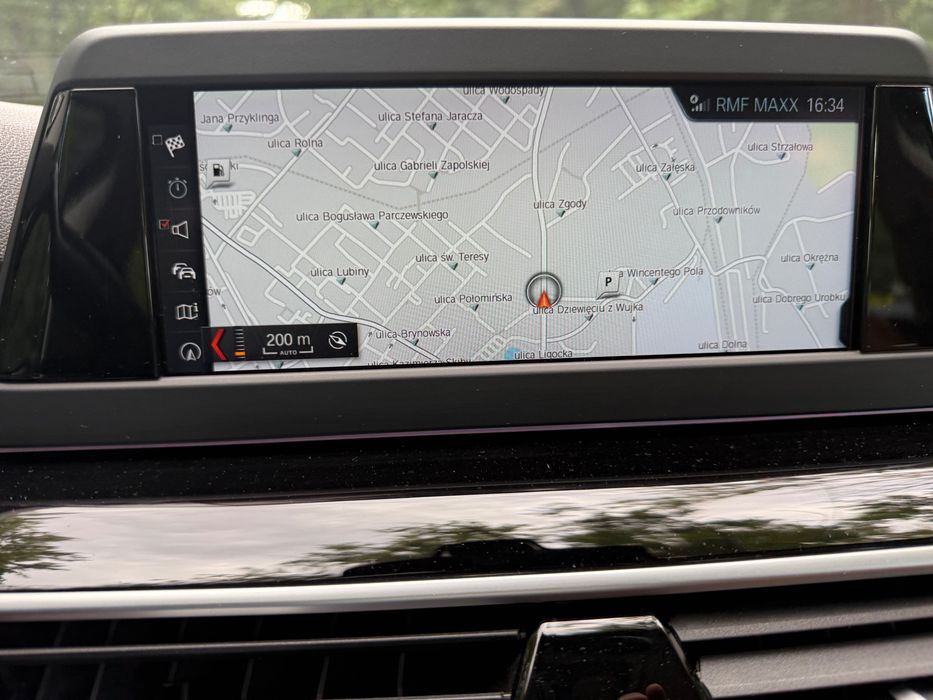 Bmw g30 nawigacja  komplet