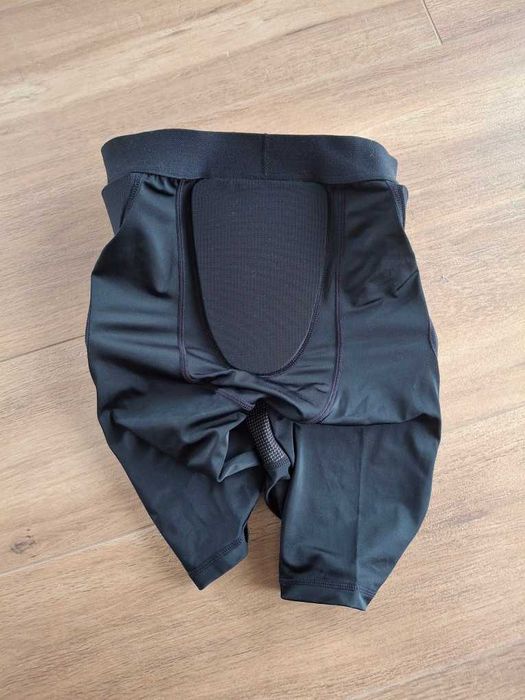 Spodenki ochronne sportowe