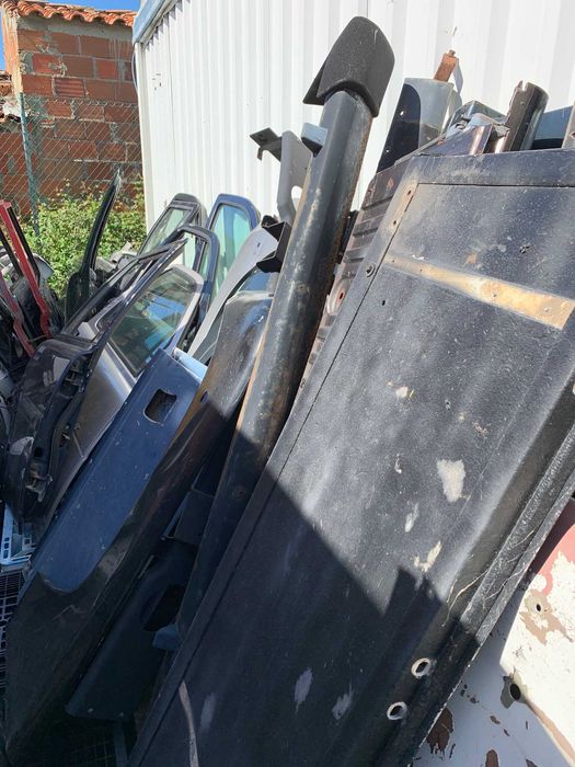 LAND ROVER GRANDE STOCK PEÇAS NOVAS E USADAS