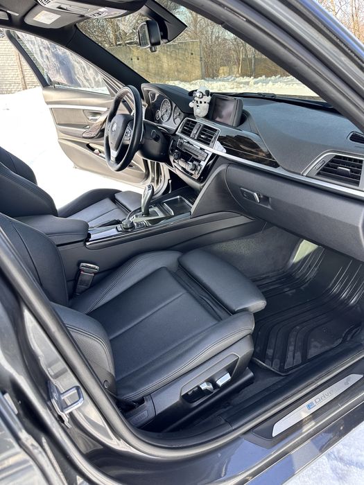 Продам BMW 330e гібрид 1 власник в Україні