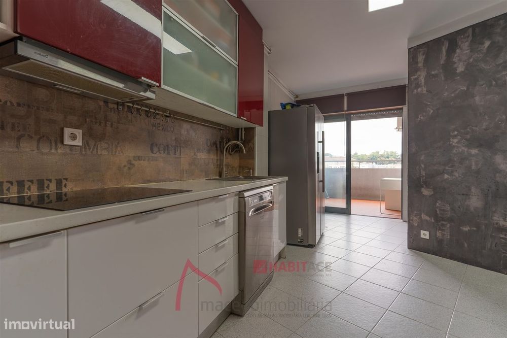 Apartamento T4 Mobilado à Venda em São Vicente, Braga
