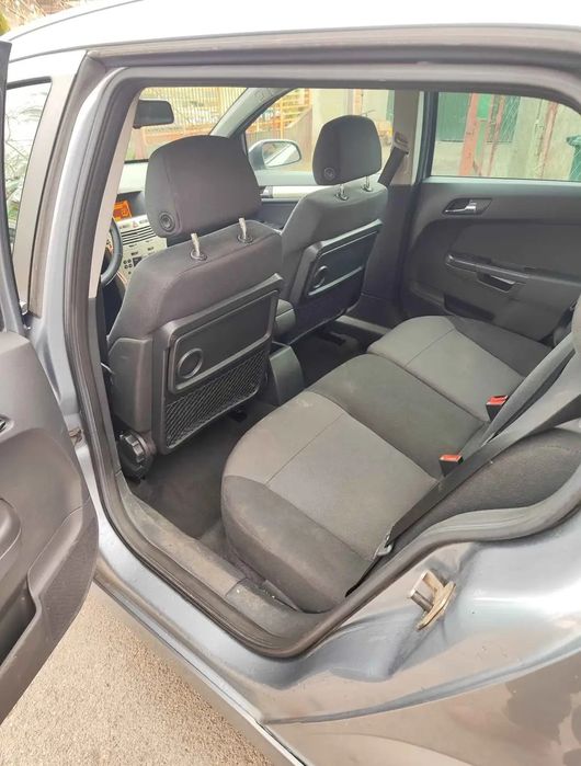 Opel Astra H OPC Line
