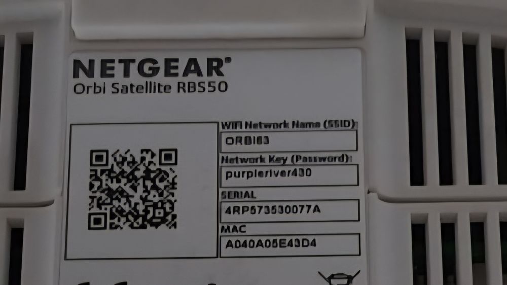 Продам   роутер 2-x диапозонный  Netgear Orbi RBS 50  гигабитный