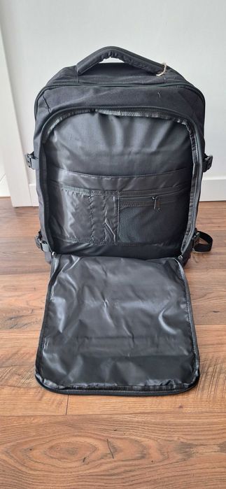 Nowy biznesowy duży plecak do 55x40x20 czarny