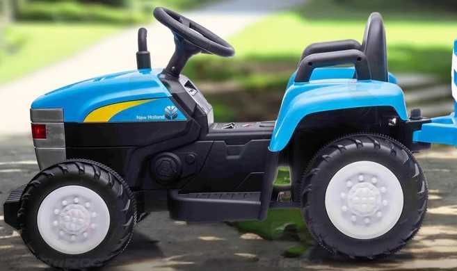 Traktor Z Przyczepą na akumulator New Holland T7