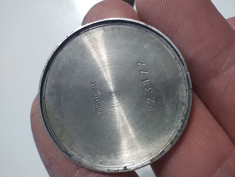 Stary zegarek mechaniczny