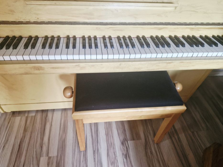 Pianino Instrument od stroiciela
