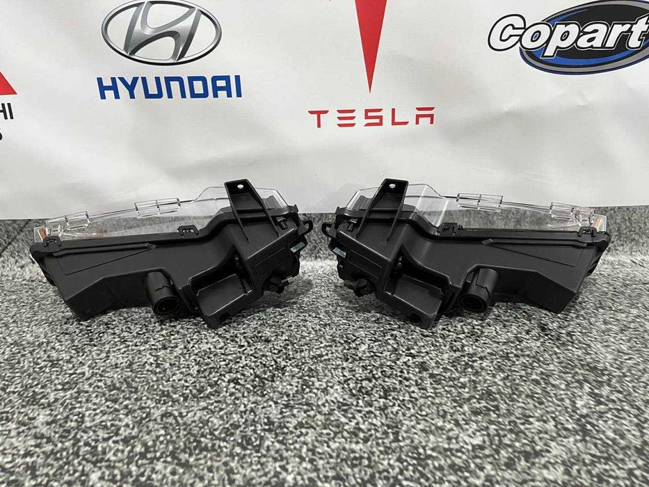Протитуманна фара Tesla Model 3, Tesla Model Y