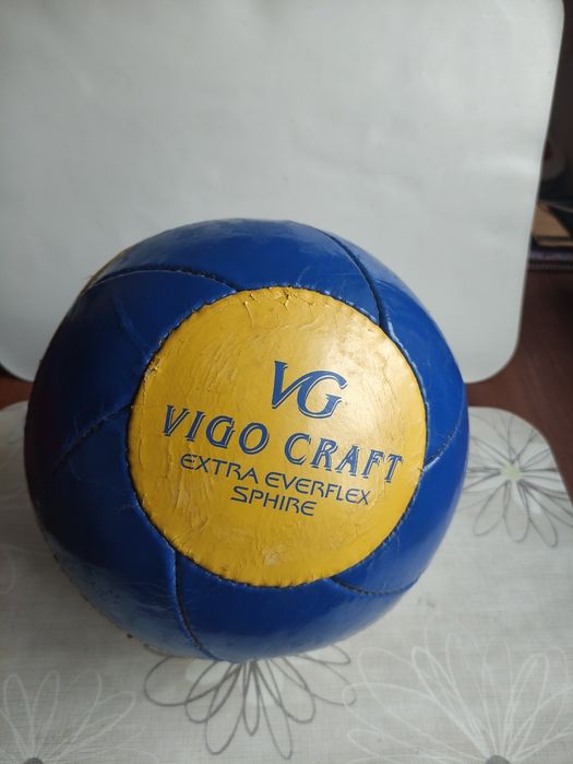 Мяч диаметр 20 см нат. кожа