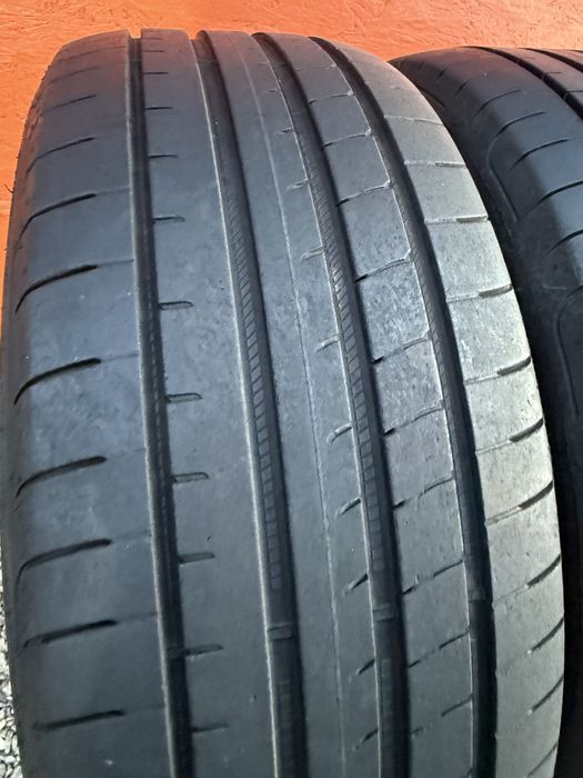 Шини резина 235.45 R20 шини супер стан  комплект