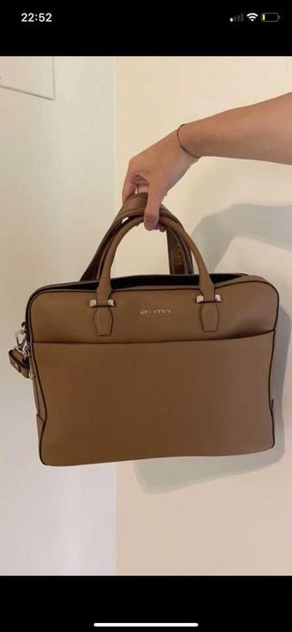 Mala executiva da cromia