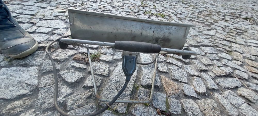 Grzejnik elektryczny spirala PRL