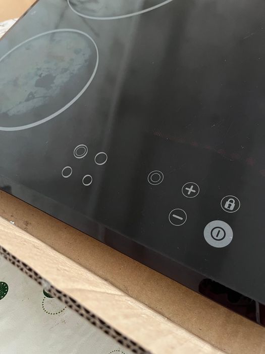 Brand-new plate with good functionality471875895092193281