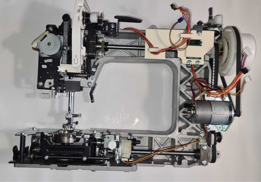 Швейна машина Janome 450MG під відновлення або на частини