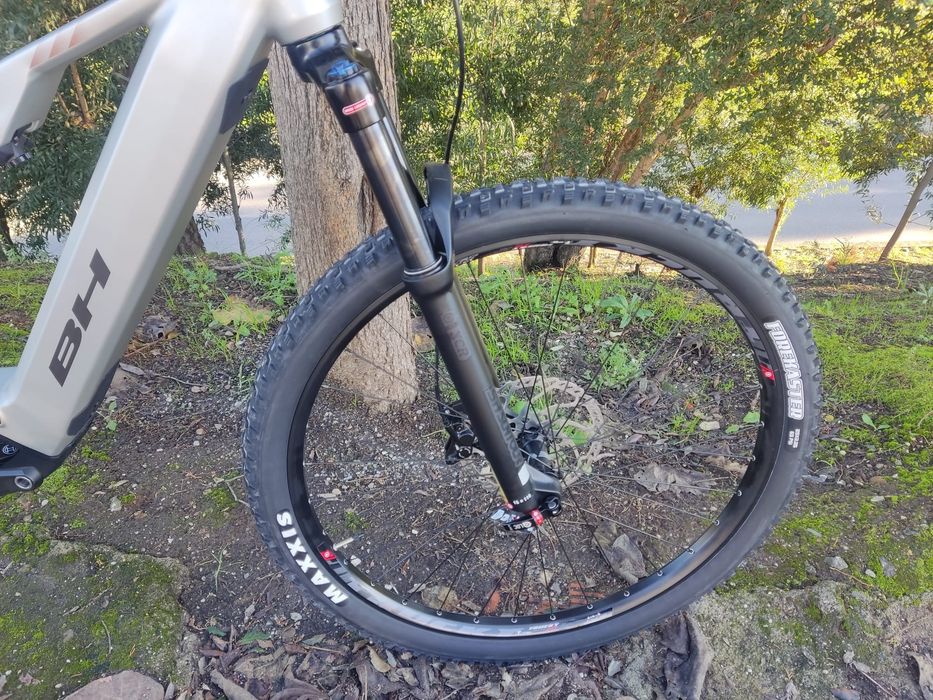 Bh eletrica motor bosch bateria 800