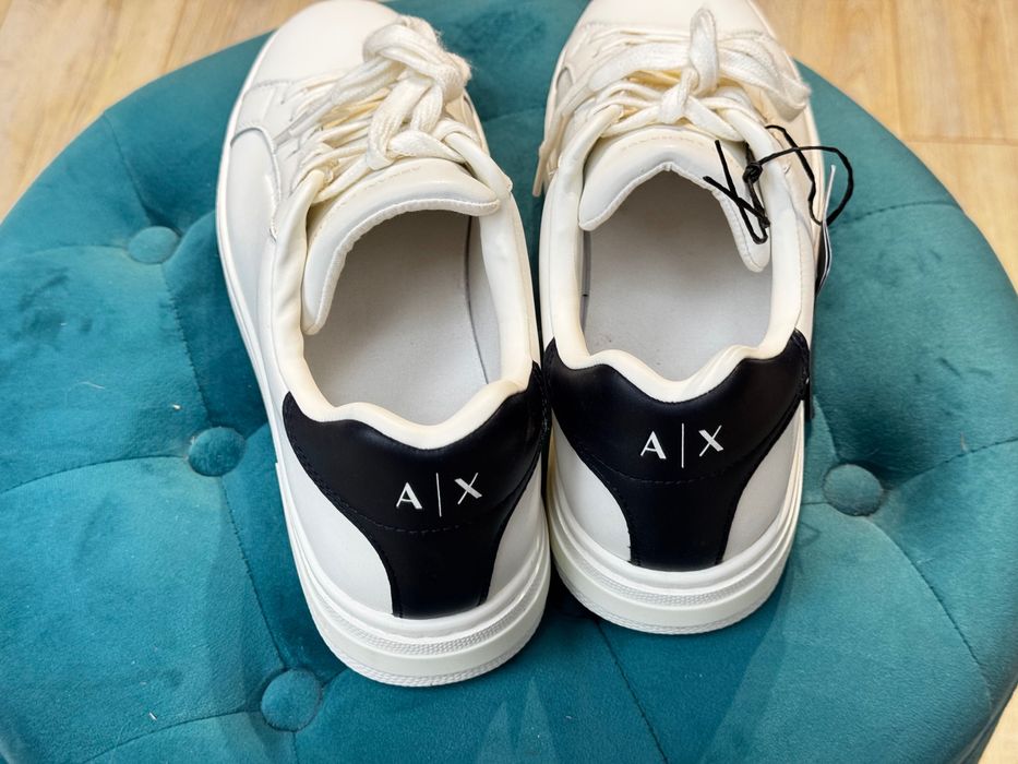 Armani Exchange A|X Sneakersy Białe Buty Sportowe 41 Nowe XM000141