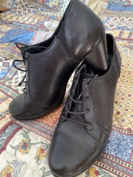 Botins Levi’s - tamanho 38 - optimo estado