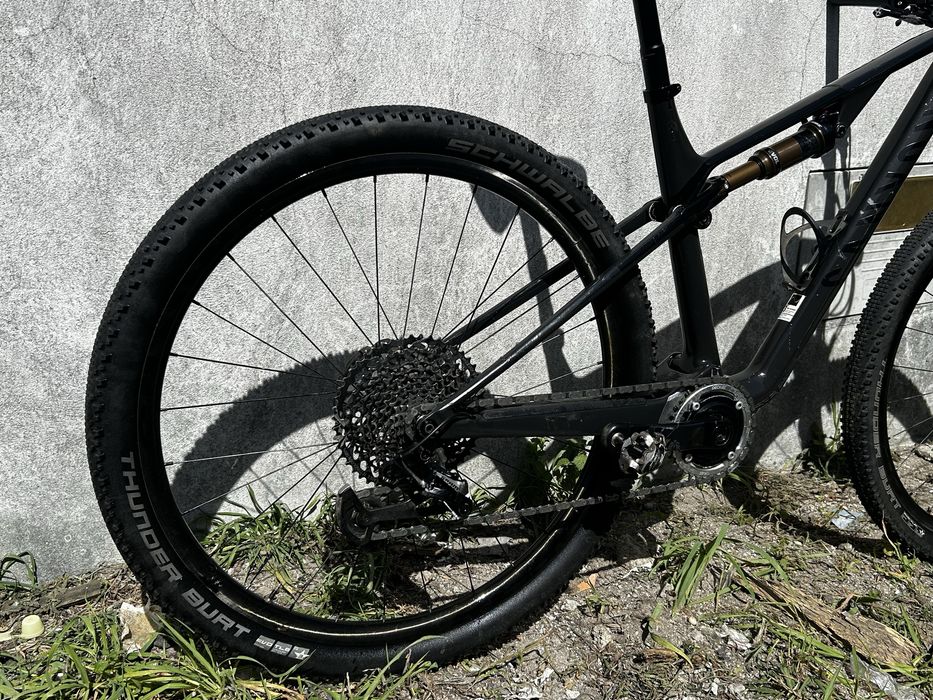 Canyon Lux SLX (tamanho M)